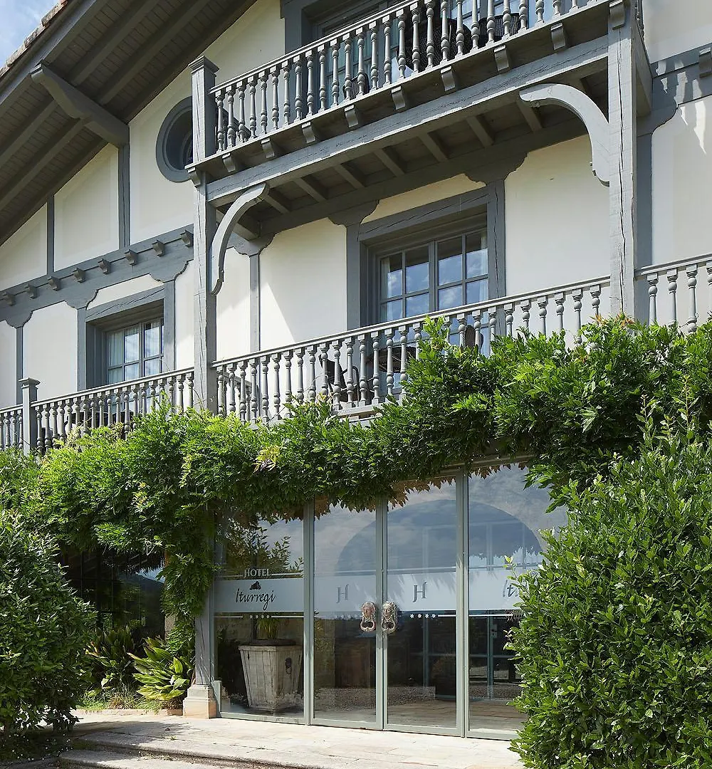 Hotel Iturregi Getaria